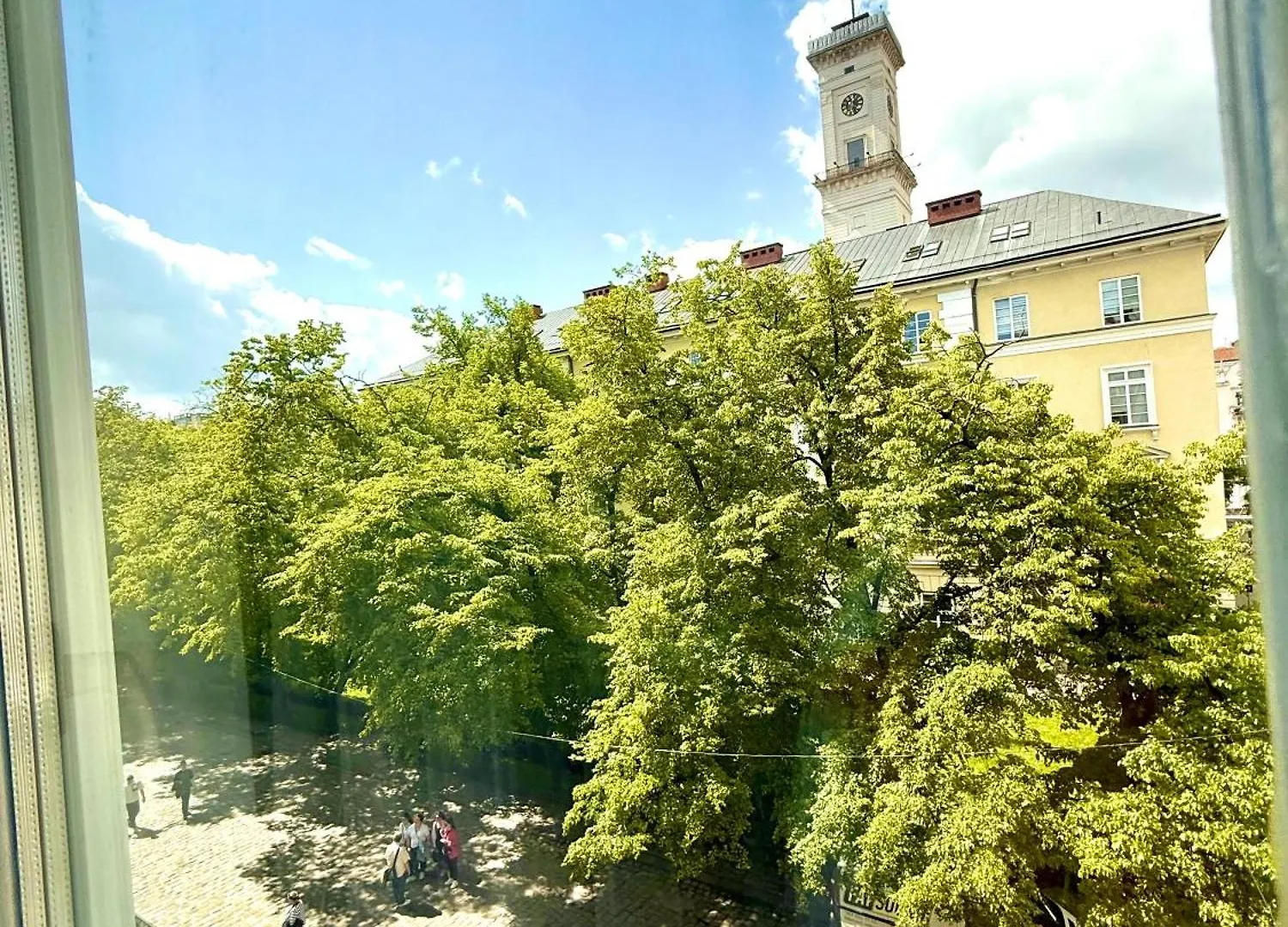 Apartments On Rynok Square Lvov